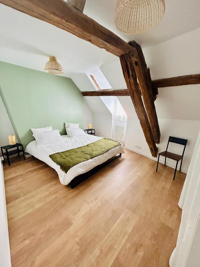 Appartement Cottage Au Coeur De Nemours Esterno foto
